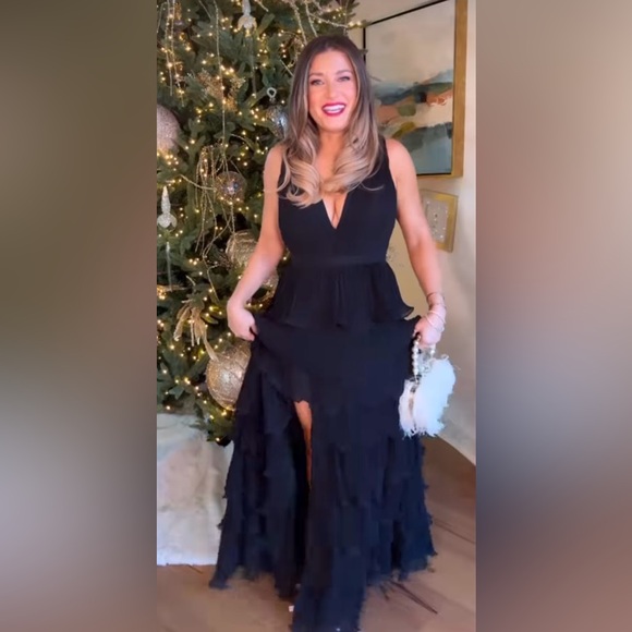 Mac Duggal Black Tie Tiered Ruffle A-Line Evening Gown Womens 6 - Picture 3 of 12